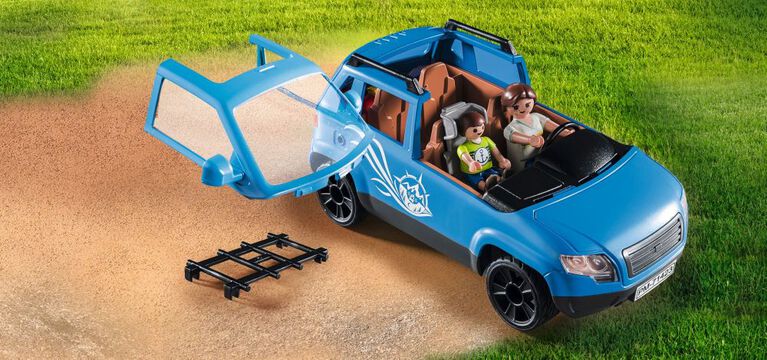 Playmobil - Caravan with car